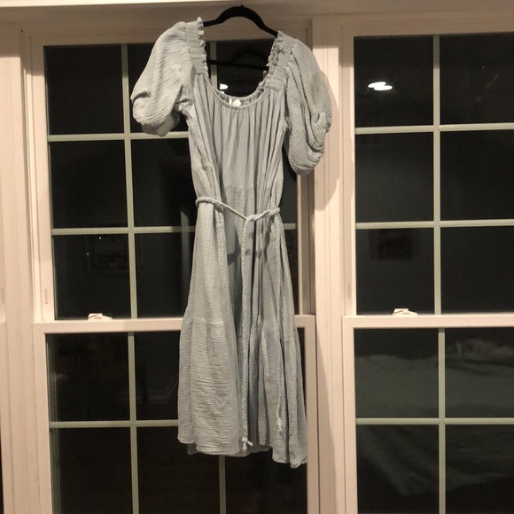 Cotton gauze baby blue puff sleeve tiered dress - Picture 4 of 6